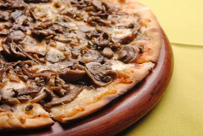Pizza Funghi