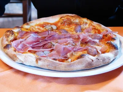Pizza Prosciutto