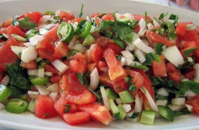 Özel Tavuklu Salata