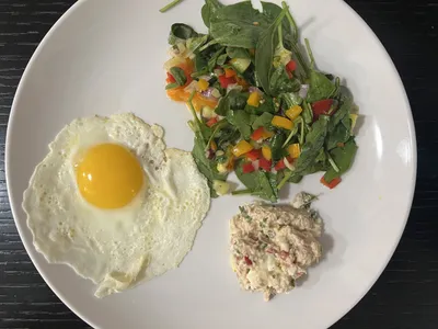 Tavuklu Salata